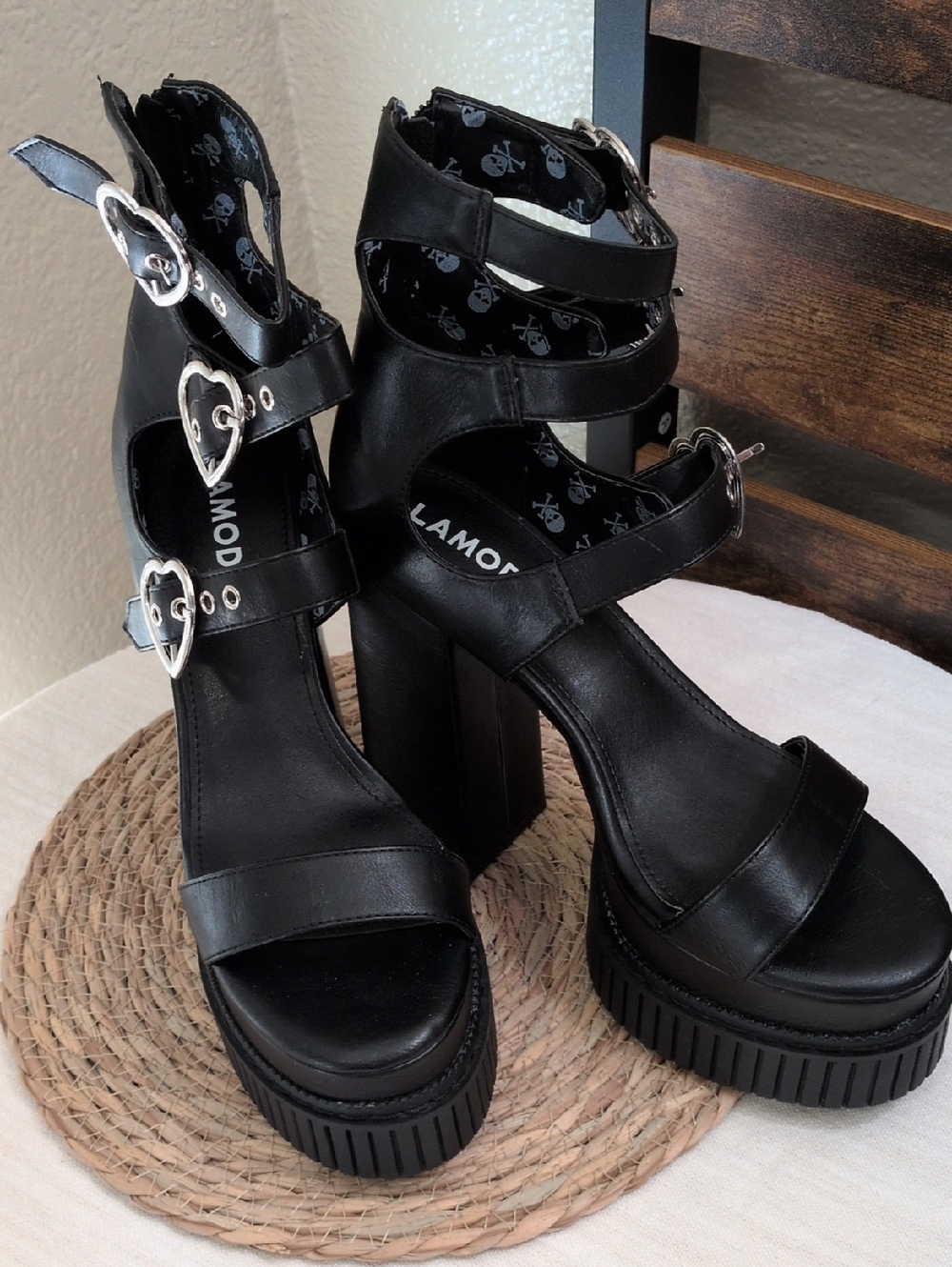 Lamoda Painkiller platform creeper sandals, black vegan leather Heart Buckle